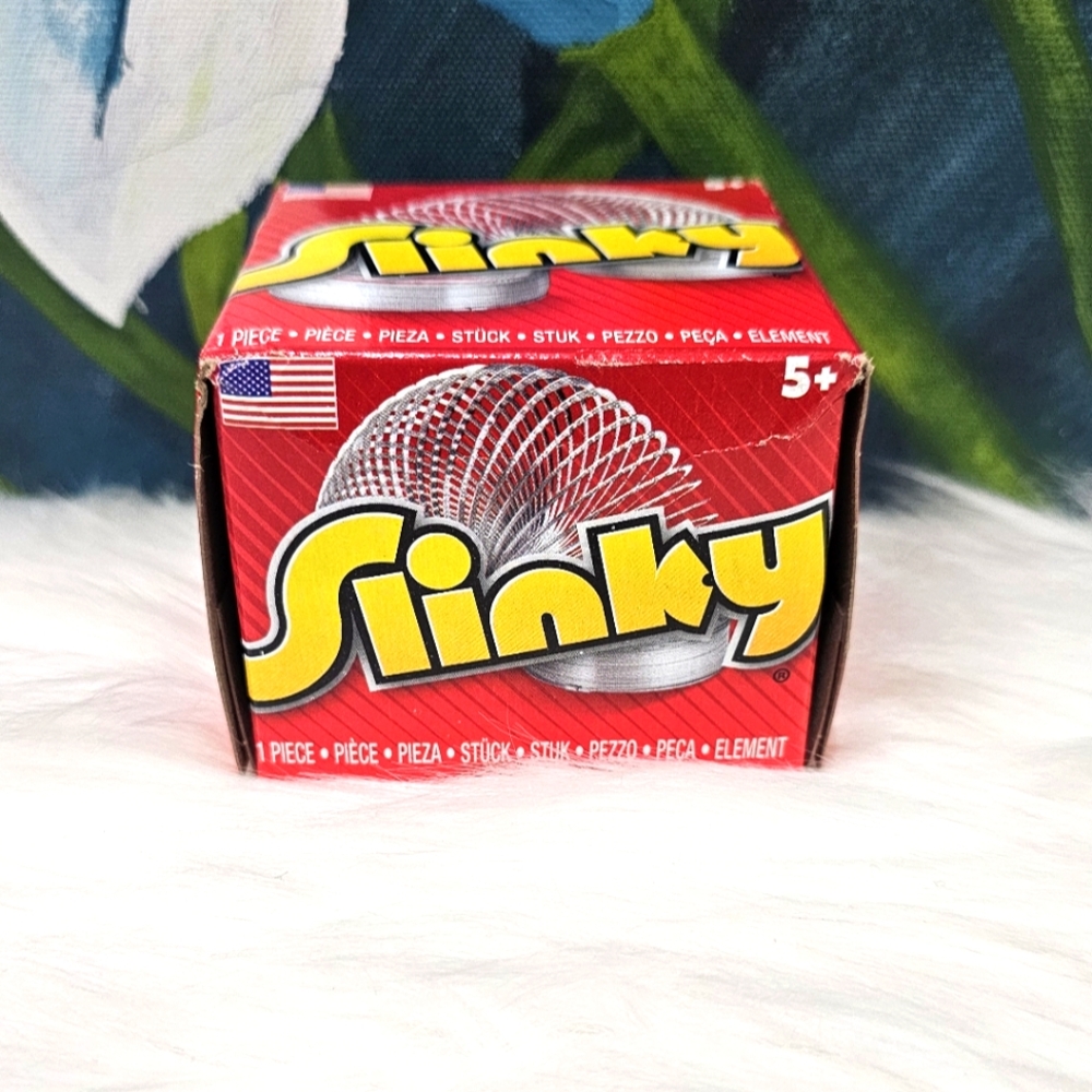 Slinky Original Metal Spring Toy by Just Play For Ages 5+ Made In USA